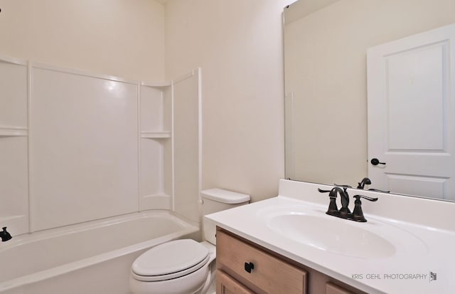 1400 Colchester Ln, Aurora, IL 60505 - bathroom featuring toilet, vanity, and shower / bathtub combination