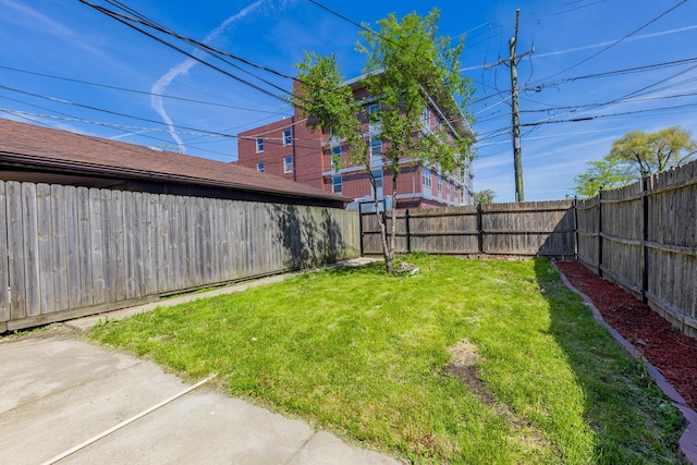 7426 W 64th St, Summit, IL 60501 - view of yard