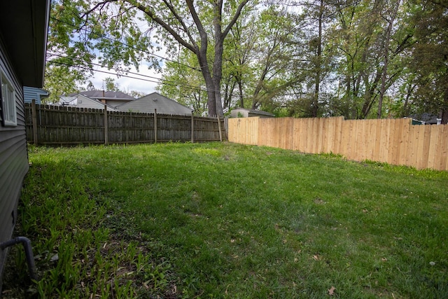 239 Marquette St, Park Forest, IL 60466 - view of yard
