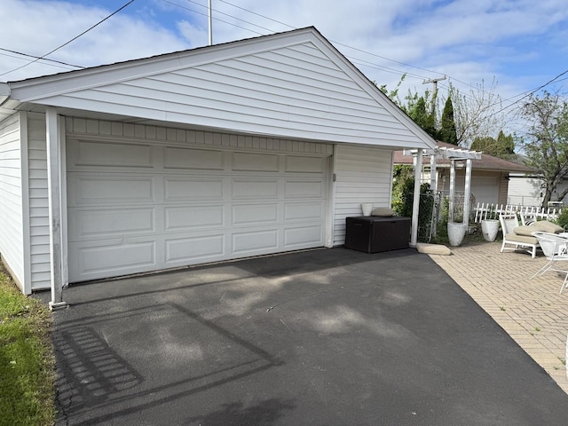 8325 W Maple Ave, Norridge, IL 60706 - view of detached garage