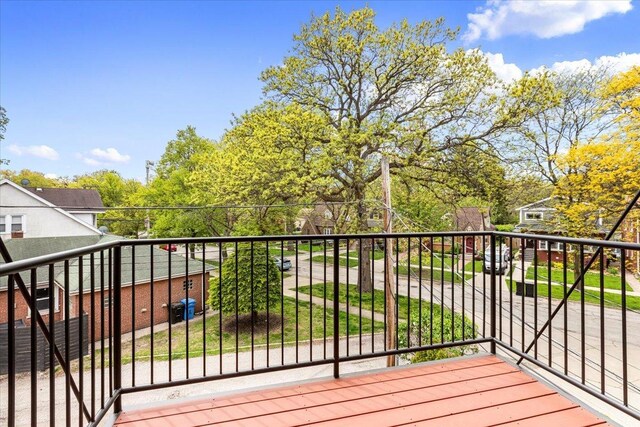 6436 N Lehigh Ave Unit 2N, Chicago, IL 60646 - view of wooden deck