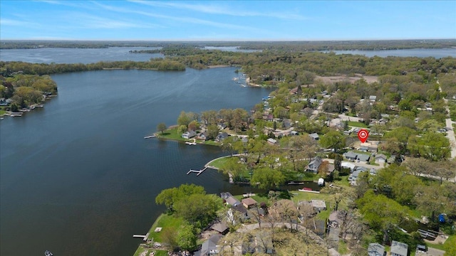 39457 N Forest Ave, Antioch, IL 60002 - aerial view of property and surrounding area with a large body of water