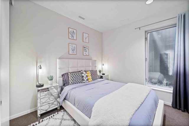 824 Humboldt Ave, Winnetka, IL 60093 - bedroom with carpet flooring and baseboards
