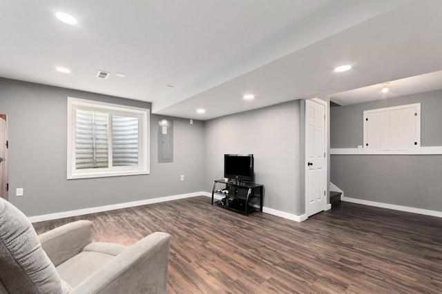 173 Willowwood Dr N, Oswego, IL 60543 - living room featuring dark wood-style floors, baseboards, and recessed lighting