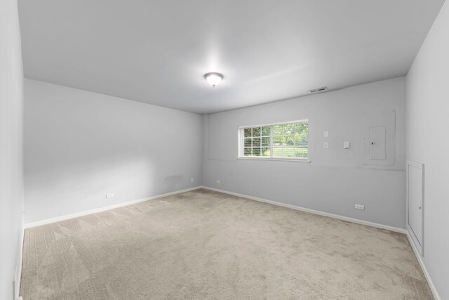 4216 Drexel Ave, Aurora, IL 60504 - unfurnished room with carpet floors and baseboards