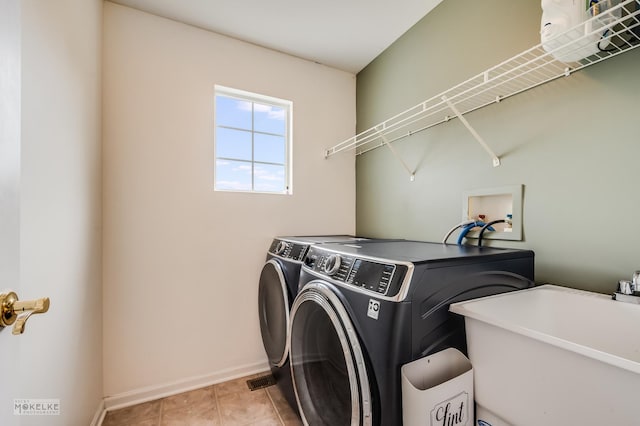 241 Morgan Valley Dr, Oswego, IL 60543 - laundry room featuring independent washer and dryer and baseboards
