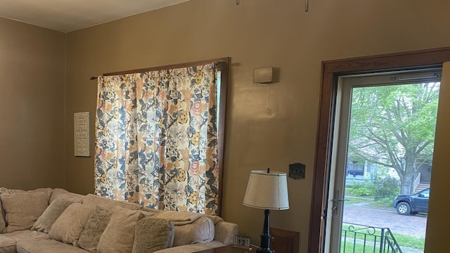 310 S Monroe St, Streator, IL 61364 - photo 4