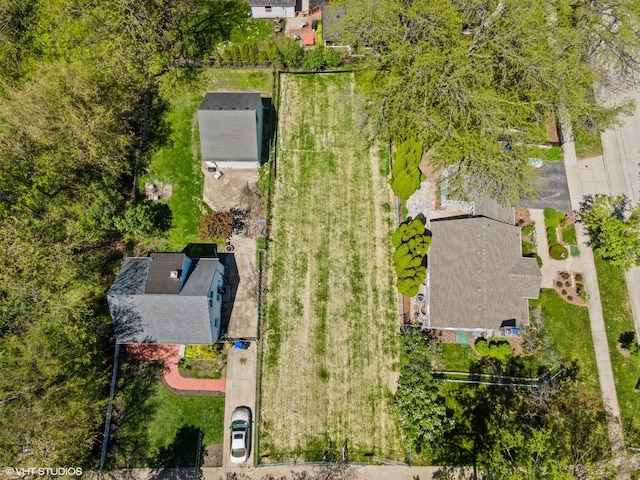 314 Hill Ave, Glen Ellyn, IL 60137