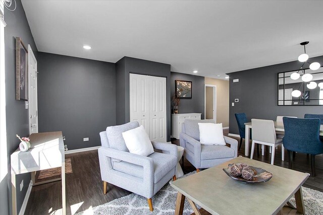 6103 Winterhaven Dr, Joliet, IL 60431 - living area with wood finished floors, baseboards, and recessed lighting