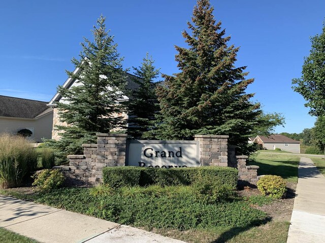 2611 Harnish Dr, Algonquin, IL 60102 - view of community sign