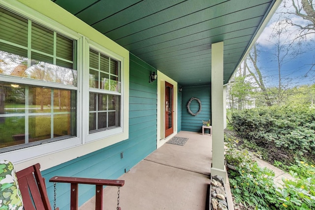 view of patio / terrace featuring covered porch