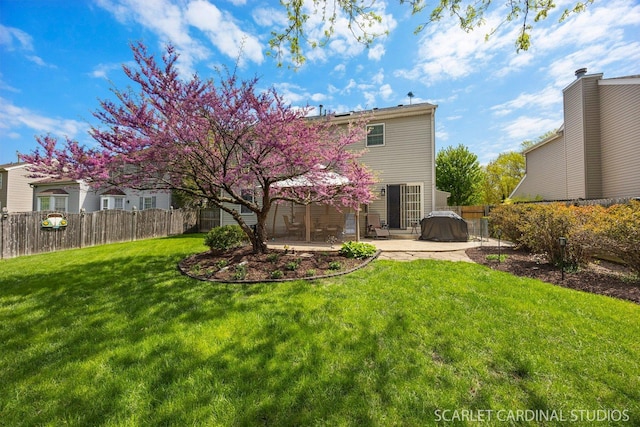 485 Mayfield Ln, Aurora, IL 60504 - back of property with a patio area