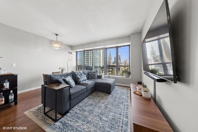1717 S Prairie Ave Unit 1902, Chicago, IL 60616 - living area with wood finished floors and baseboards
