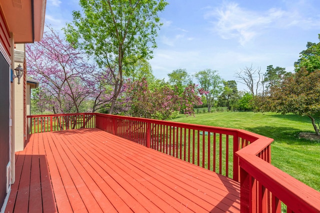 165 Clover Hill Ln, Barrington, IL 60010 - deck featuring a yard