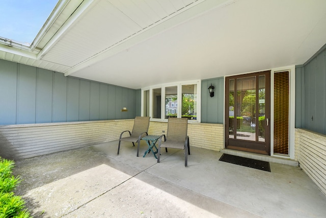 1405 N W St, Naperville, IL 60563 - view of covered porch
