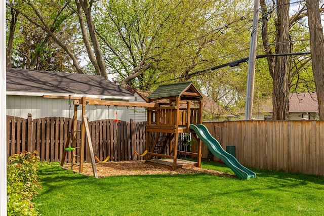 4617 Linscott Ave, Downers Grove, IL 60515 - view of playground with a fenced backyard