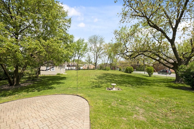 5400 Midlothian Tpke, Crestwood, IL 60418 - view of grassy yard