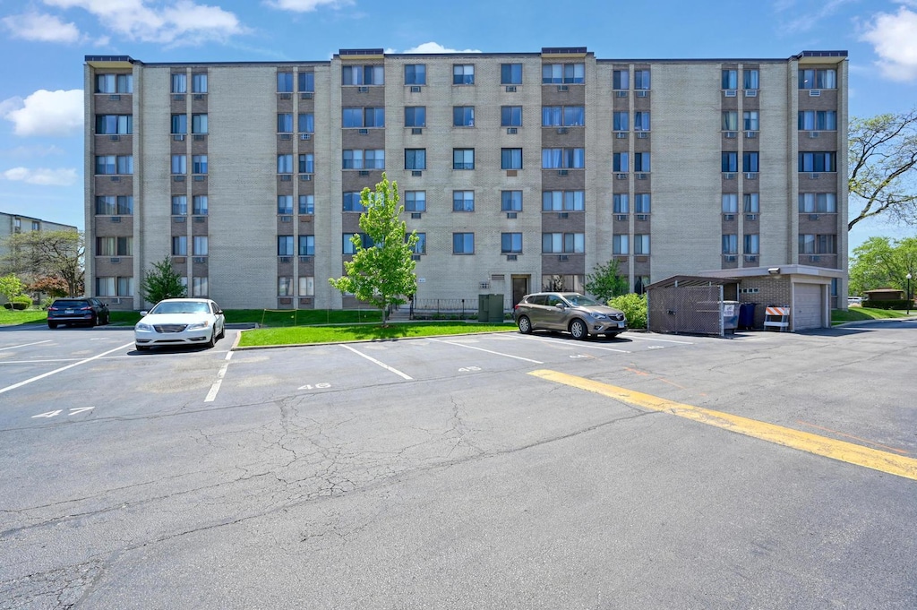 9725 S Karlov Ave Unit 610, Oak Lawn, IL 60453 - photo 1
