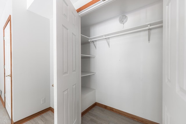 3302 Greenwood Ln, Saint Charles, IL 60175 - view of closet