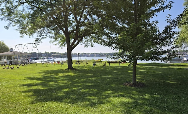 28069 N Lake Dr, Wauconda, IL 60084 - photo 25