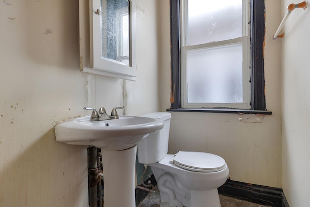 7813 S May St, Chicago, IL 60620 - half bath with healthy amount of natural light and toilet