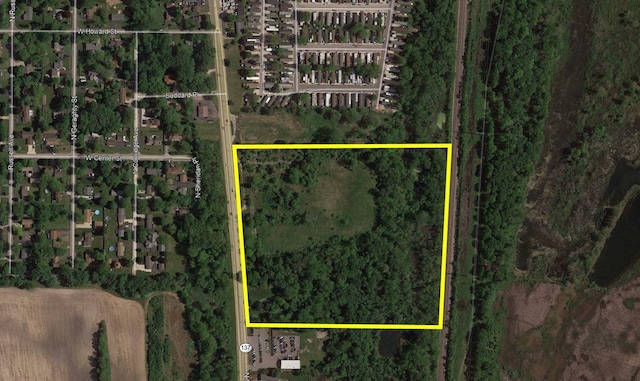 38101 N Sheridan Rd, Beach Park, IL 60087 - photo 1