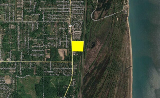 38101 N Sheridan Rd, Beach Park, IL 60087 - photo 2