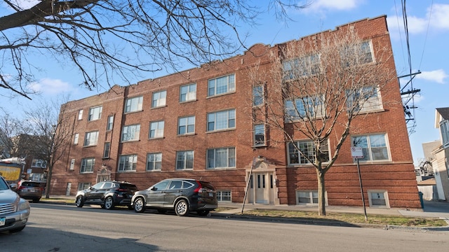 2544 W George St Unit 2, Chicago, IL 60618 - view of property