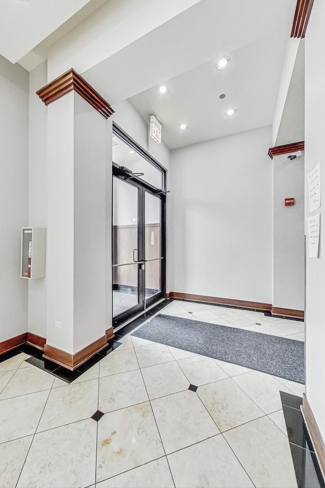 2700 N Halsted St Unit 211, Chicago, IL 60614 - common area with recessed lighting