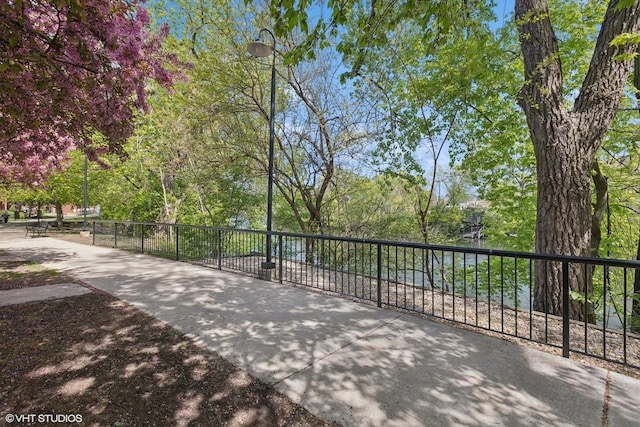 2307 W Wolfram St Unit 415, Chicago, IL 60618 - view of home's community