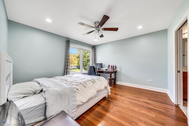 1327 Greenwood Ave, Deerfield, IL 60015 - bedroom featuring wood finished floors, baseboards, recessed lighting, a ceiling fan, and an office area