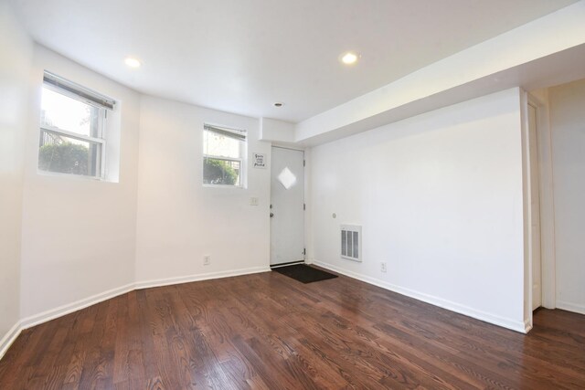 523 E 41st St, Chicago, IL 60653 - foyer with dark wood finished floors, baseboards, and recessed lighting