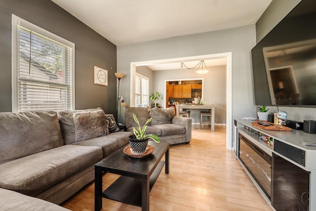 14922 Lawndale Ave, Midlothian, IL 60445 - living area featuring light wood finished floors