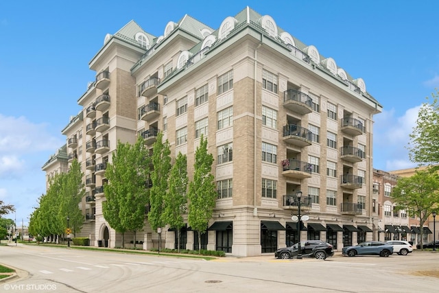 50 N Plum Grove Rd Unit 510, Palatine, IL 60067 - view of apartment building / complex