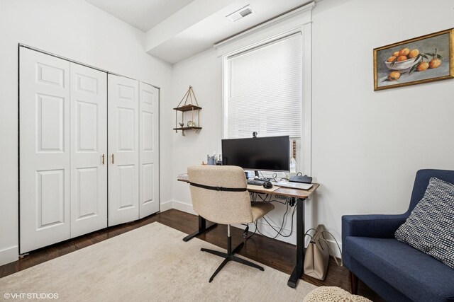 5830 N Glenwood Ave, Chicago, IL 60660 - office featuring wood finished floors and baseboards