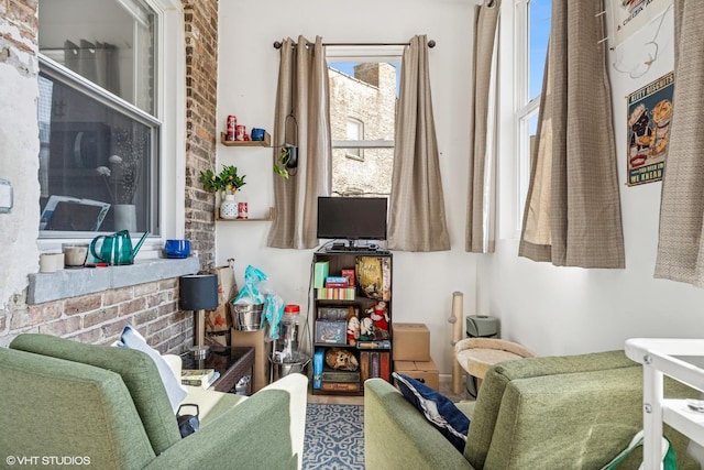 5830 N Glenwood Ave, Chicago, IL 60660 - view of living area