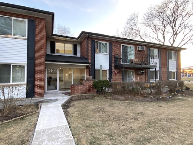 2403 E Brandenberry Ct Unit 2A, Arlington Heights, IL 60004 - back of property featuring brick siding