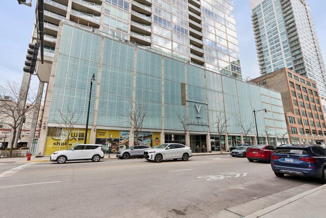 611 S Wells St Unit 2801, Chicago, IL 60607 - view of building exterior