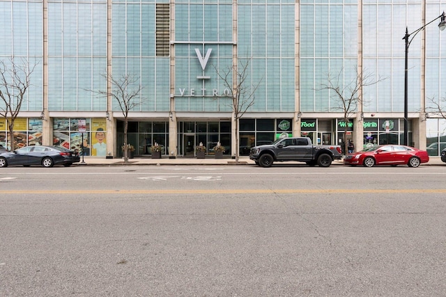611 S Wells St Unit 2801, Chicago, IL 60607 - view of commercial location