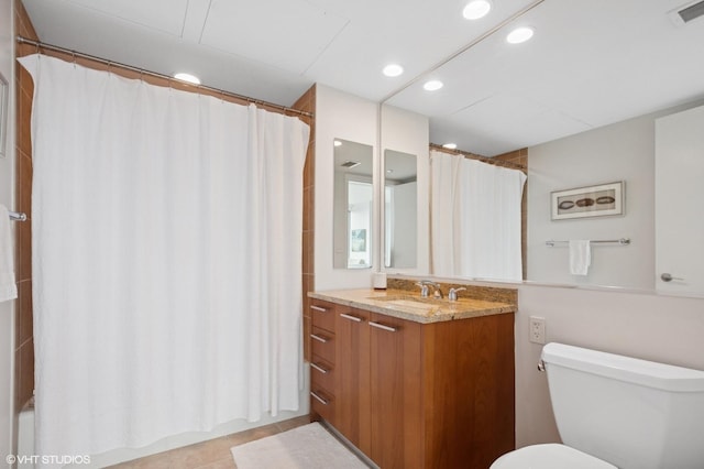 60 E Monroe St Unit 6203, Chicago, IL 60603 - full bath with toilet, vanity, and recessed lighting