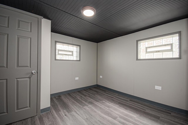 5533 S Menard Ave, Chicago, IL 60638 - spare room featuring wood finished floors and baseboards