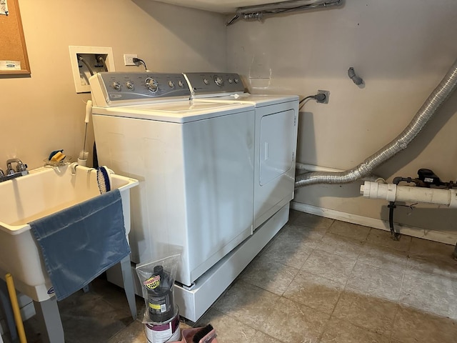 10071 Frontage Rd Unit F, Skokie, IL 60077 - clothes washing area featuring washing machine and clothes dryer