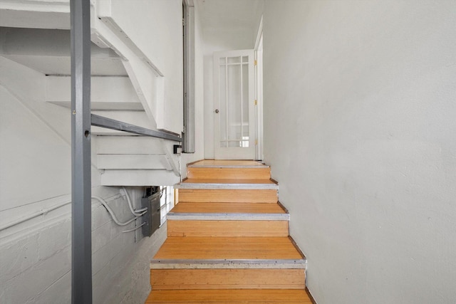 13524 S S Ave M, Chicago, IL 60633 - stairway featuring wood finished floors