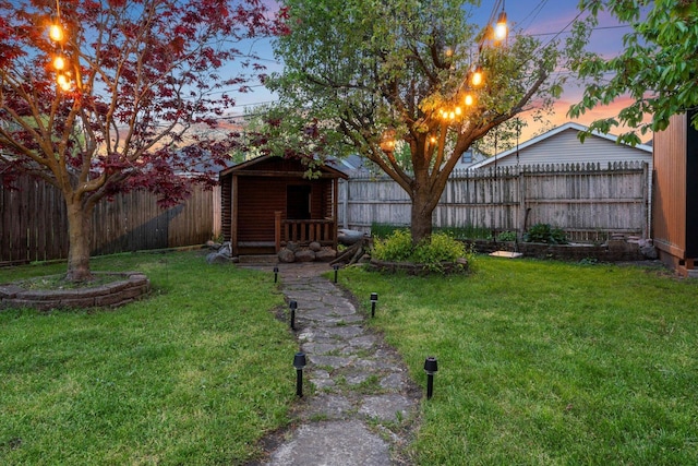 13524 S S Ave M, Chicago, IL 60633 - view of yard featuring an outbuilding