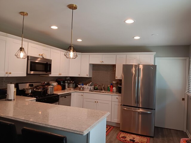 18828 Greenbay Ave, Lansing, IL 60438 - photo 6