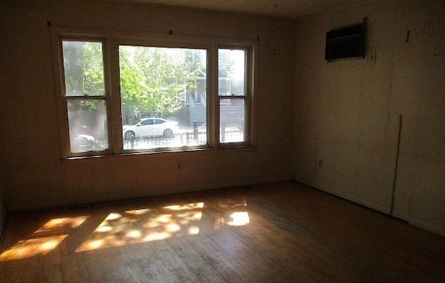 2928 N Sacramento Ave, Chicago, IL 60618 - photo 3
