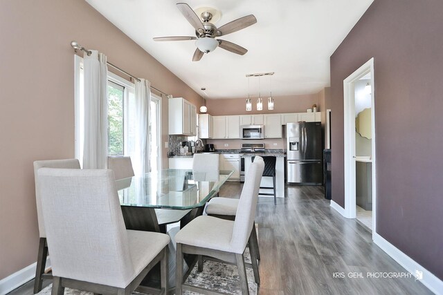 86 E Old Mill Trl, Antioch, IL 60002 - photo 4