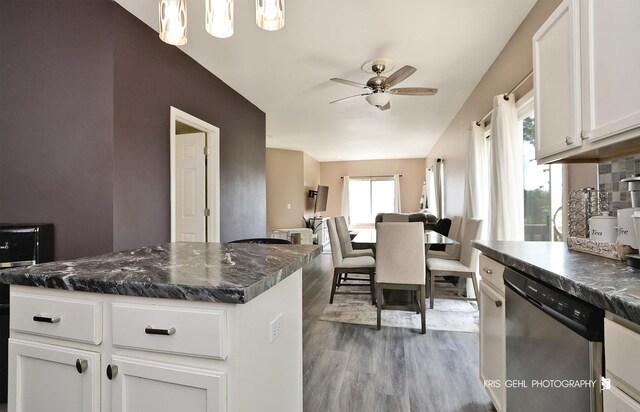 86 E Old Mill Trl, Antioch, IL 60002 - photo 7