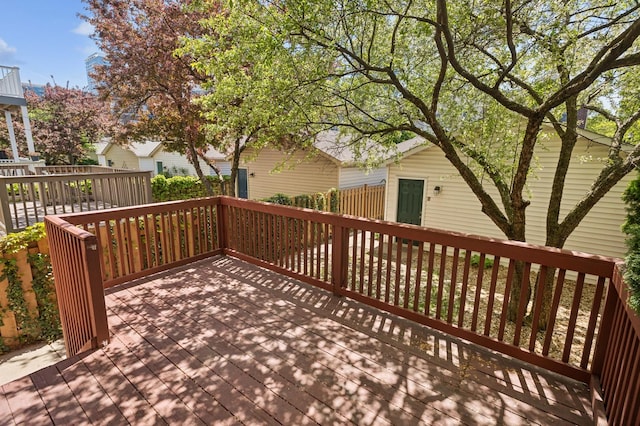 343 W Goethe St, Chicago, IL 60610 - view of wooden deck