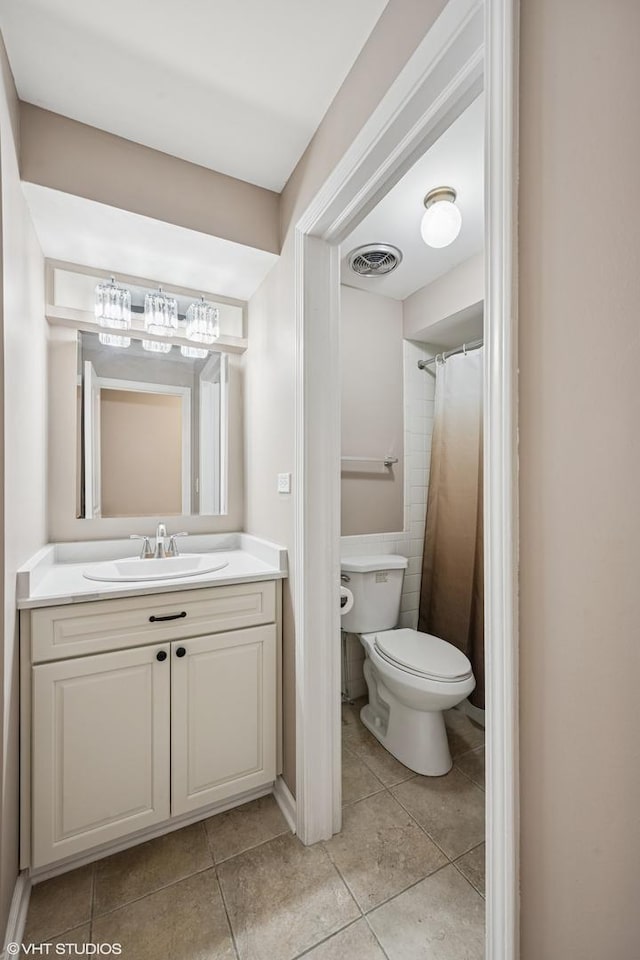 5327 N Delphia Ave Unit 327, Chicago, IL 60656 - full bath featuring tile patterned flooring and vanity